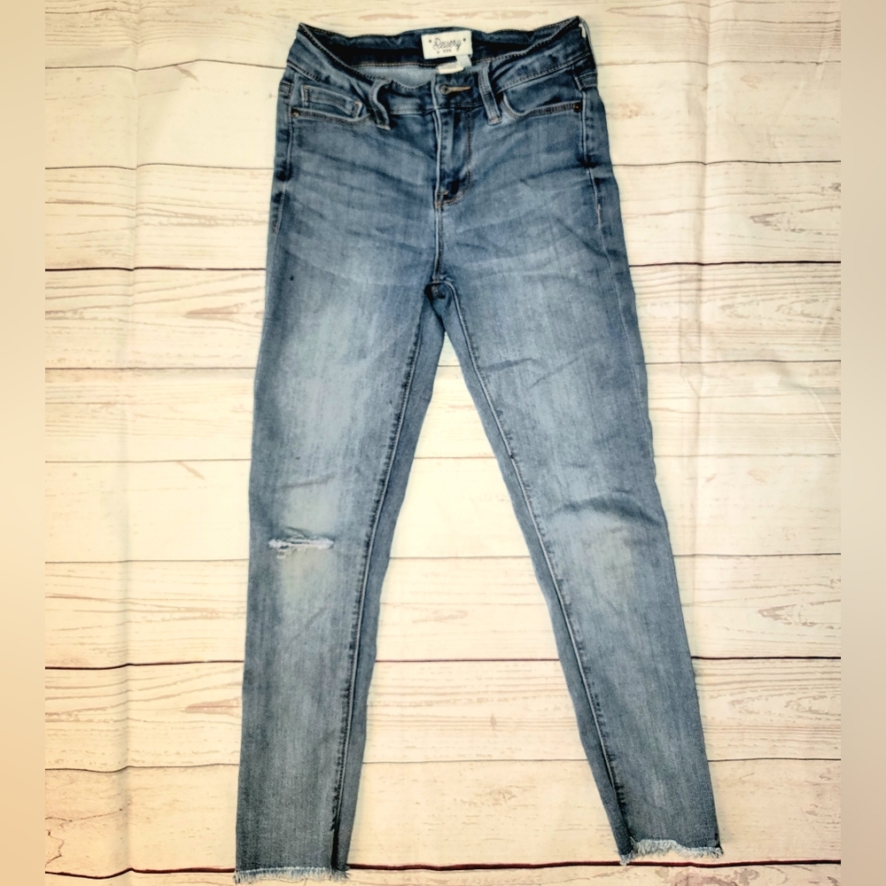 Girls sz 8 skinny Jeans